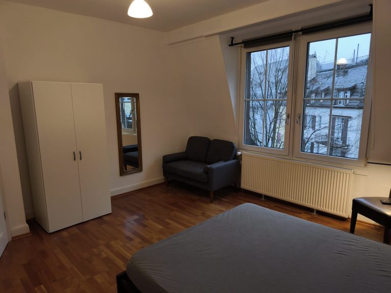 Volkmarstrasse 11, 3. OG, Zimmer 2 - Bild 1